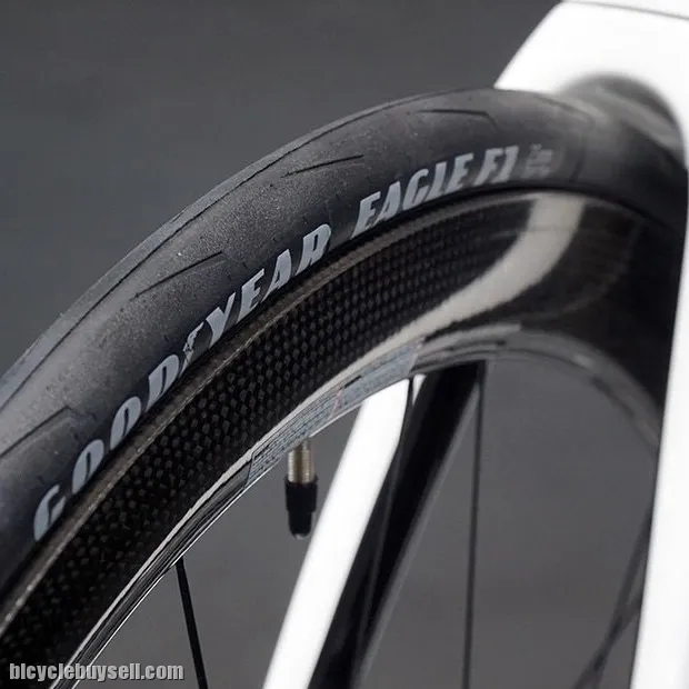GOODYEAR EAGLE F1 700X25C / 700X28C ROAD BIKE TIRE