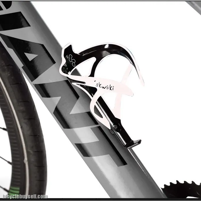 SKWIKI CARBON COMPOSITE BOTTLE CAGE