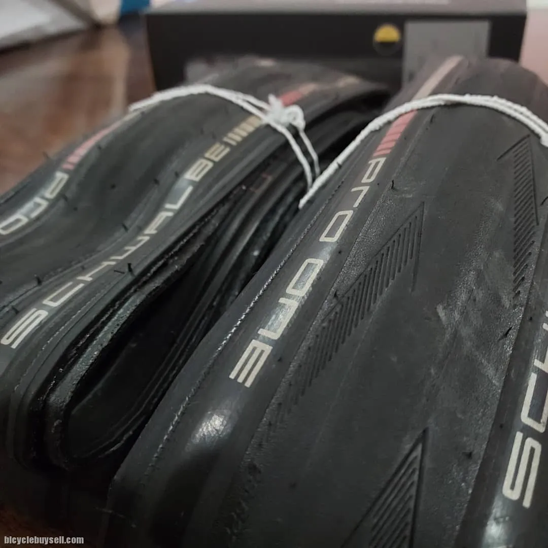 SOLD SCHWALBE PRO ONE TUBELESS EASY