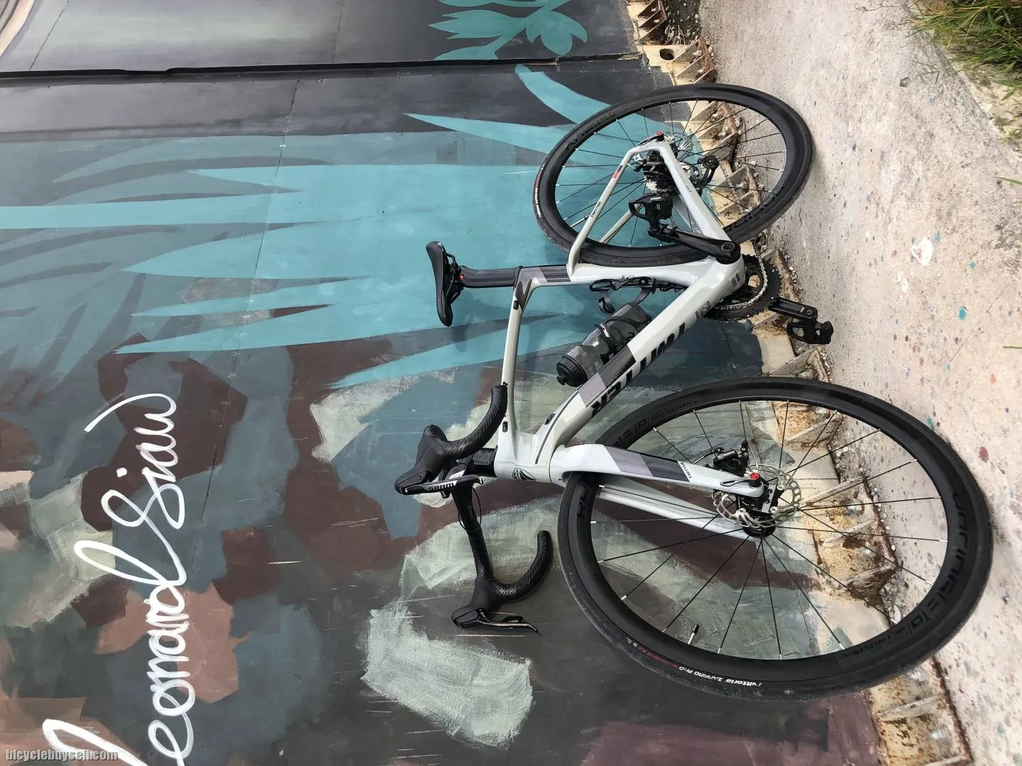Twitter cyclone pro(Nardo Grey) for sale