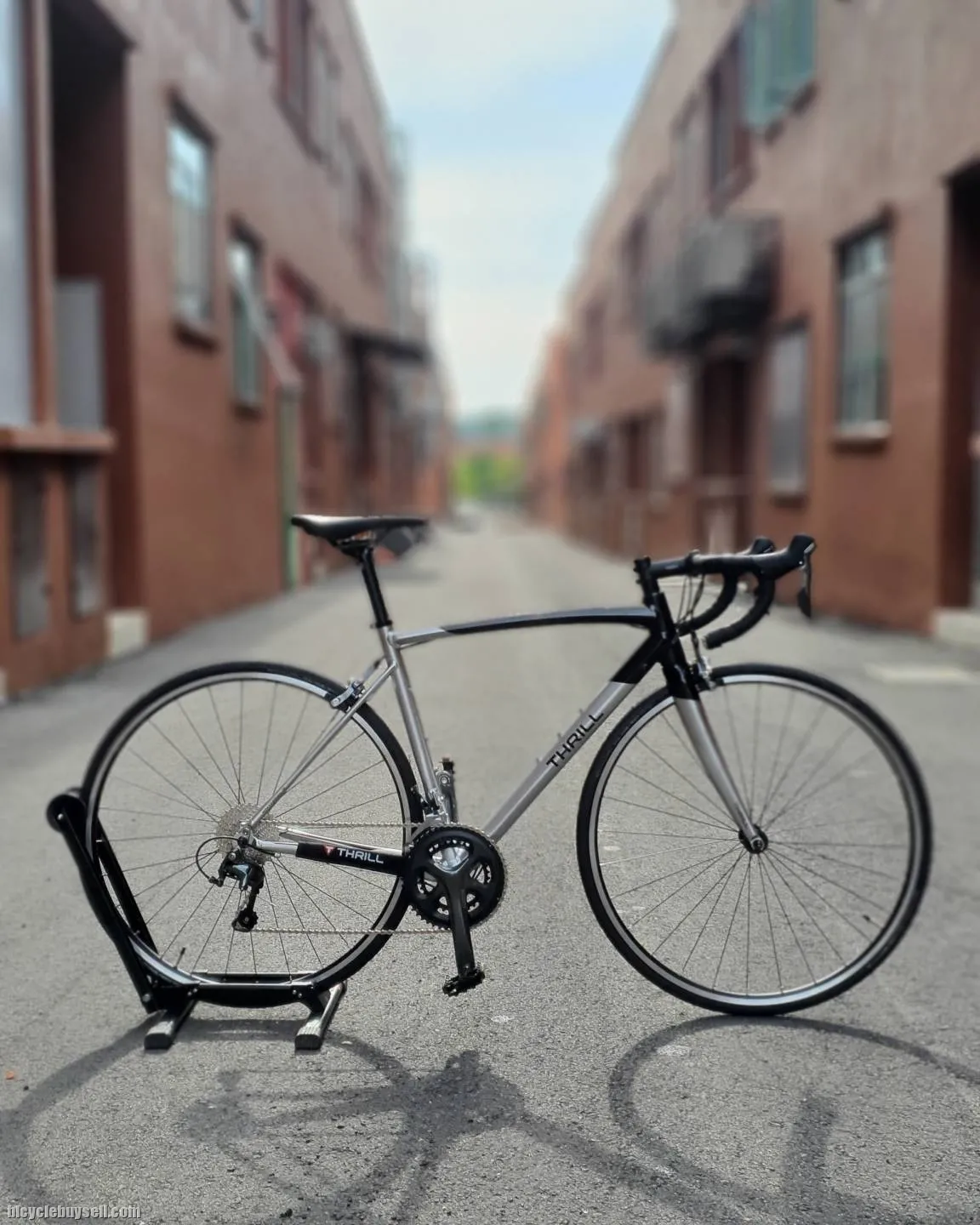 ENTHRAL 1.0 - THRILL BICYCLE