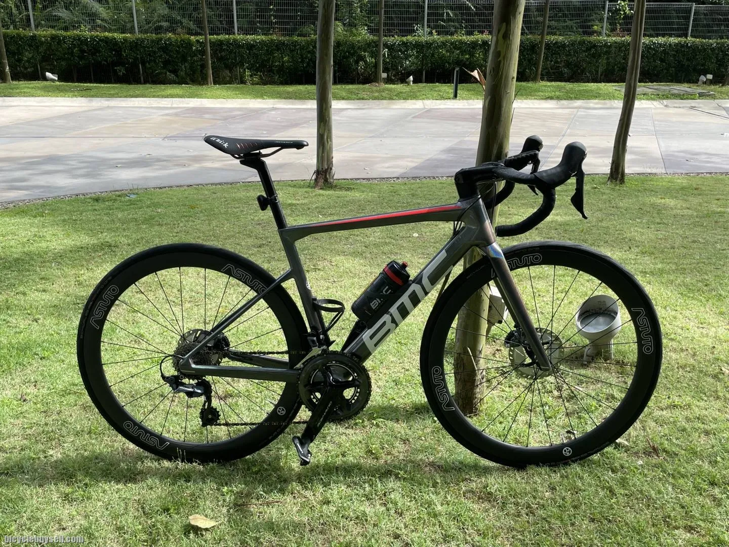 *SOLD* BMC Teammachine SLR (2021) chameleon grey