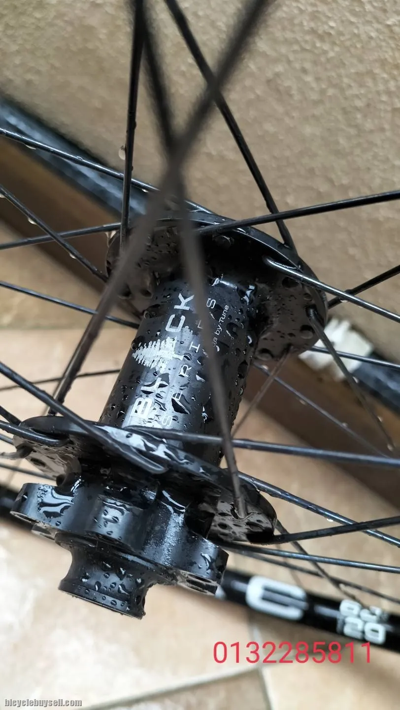 Black Series MAC wheeelset none boost tubeless ready (sold)