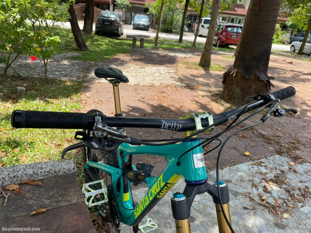Santa Cruz Nomad CC V3 For Sale