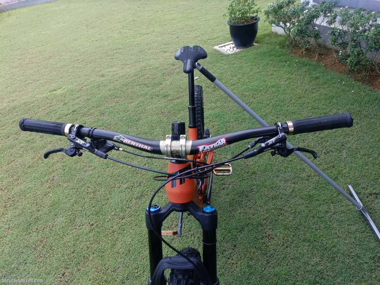 Transition Smuggler