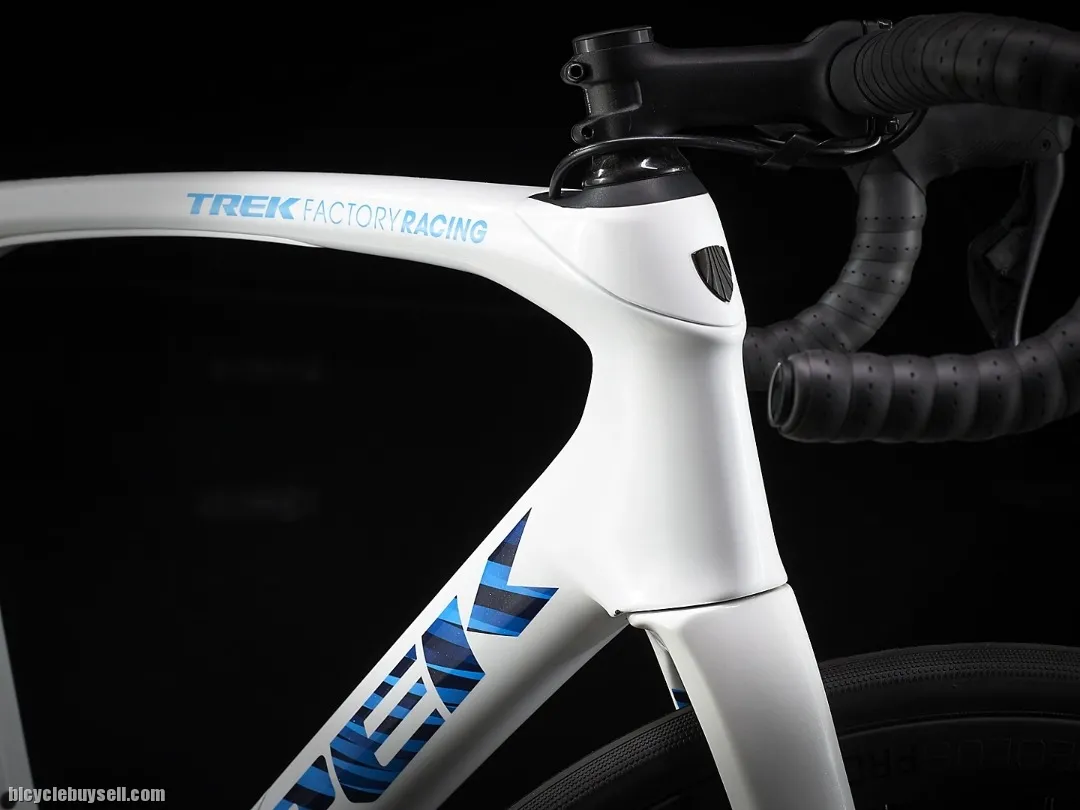 TREK DOMANE SLR 7