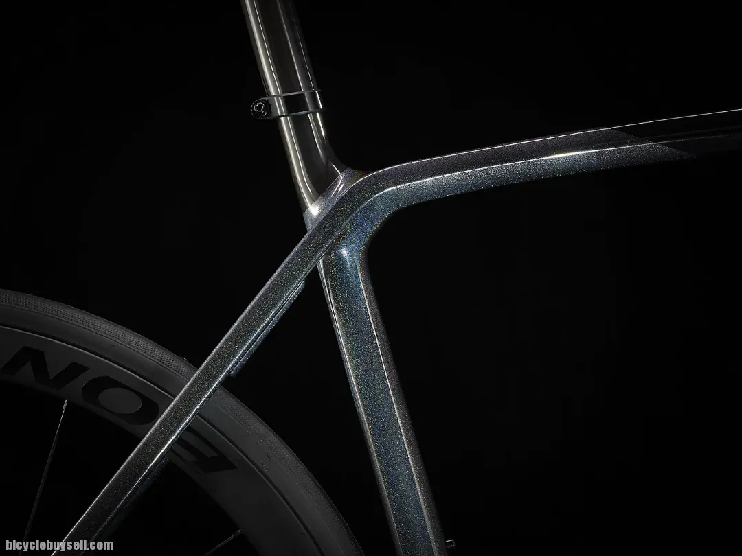 TREK EMONDA SLR 7 (DARK PRISMATIC)