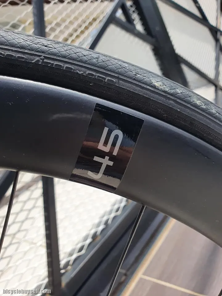 Hollowgram HG45 Knot Disc Wheelset