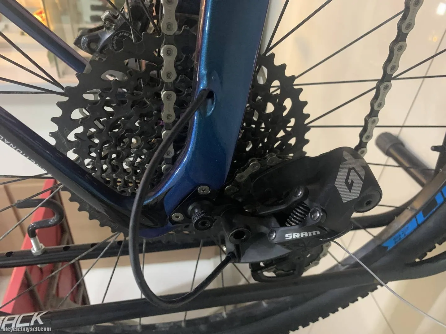 Specialized Stumpjumper OEM CARBON