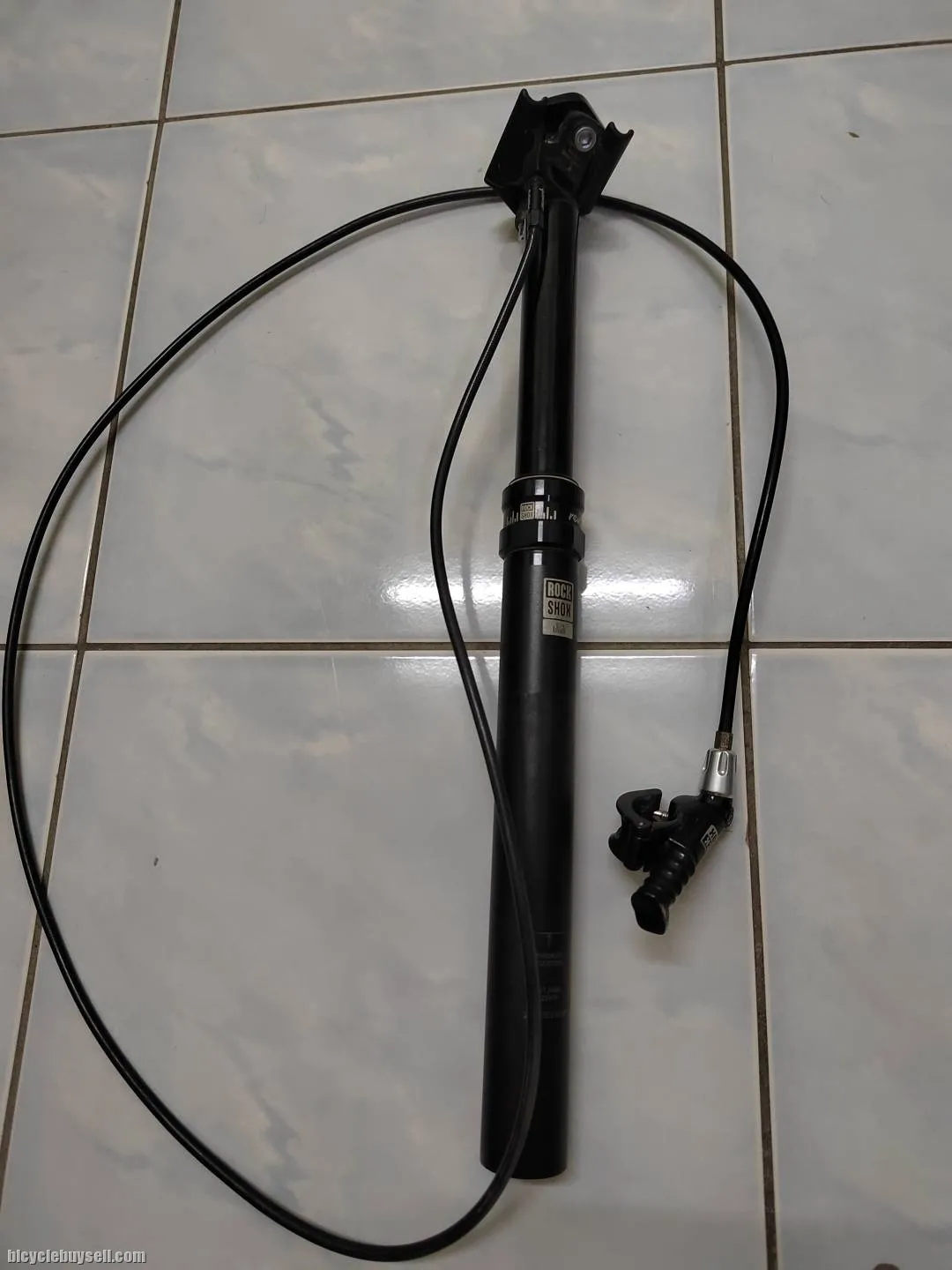 Rockshox reverb dropper external cable