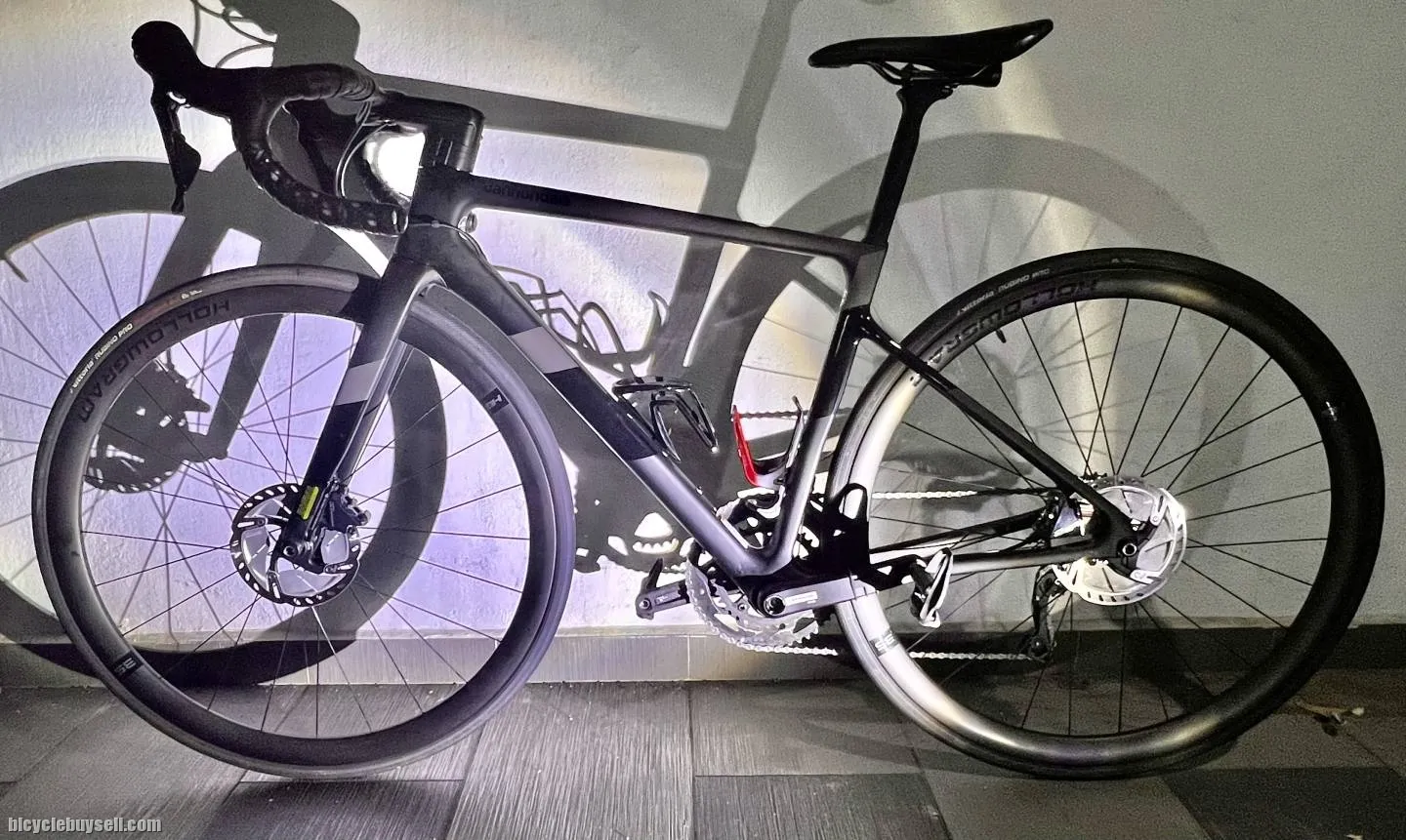 2021 Cannondale SuperSix EVO Carbon Disc Ultegra