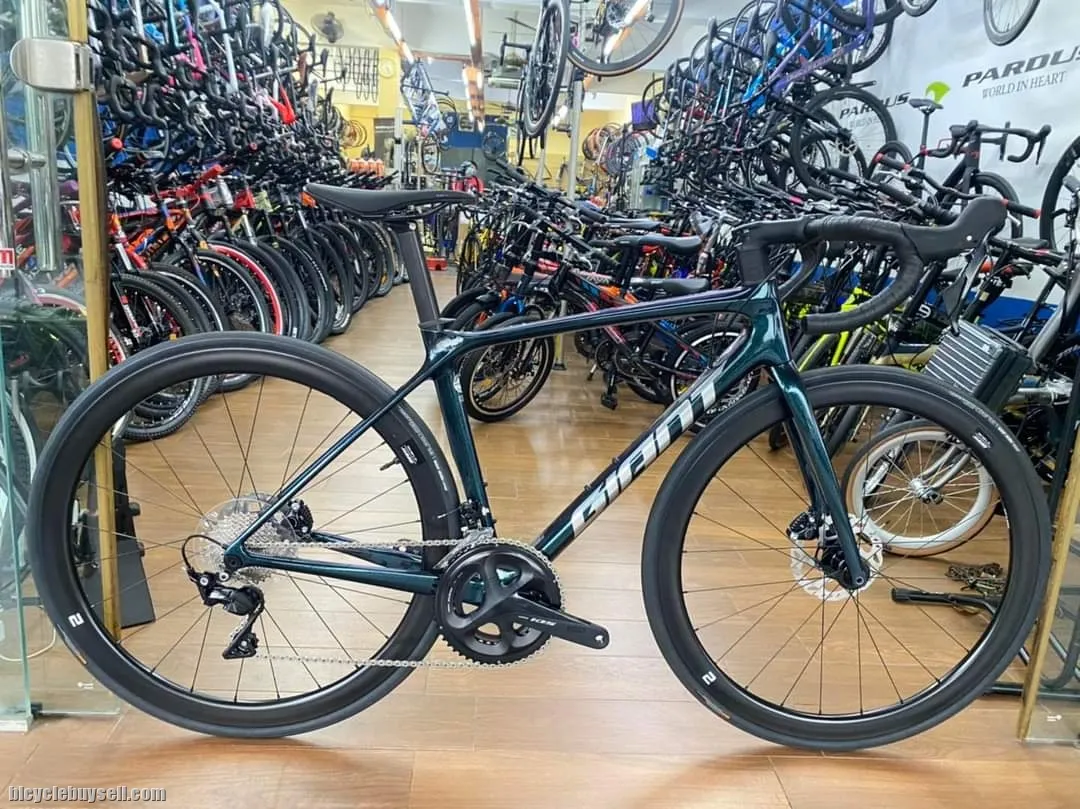 #Giant TCR Adv Pro 2 Road Bike