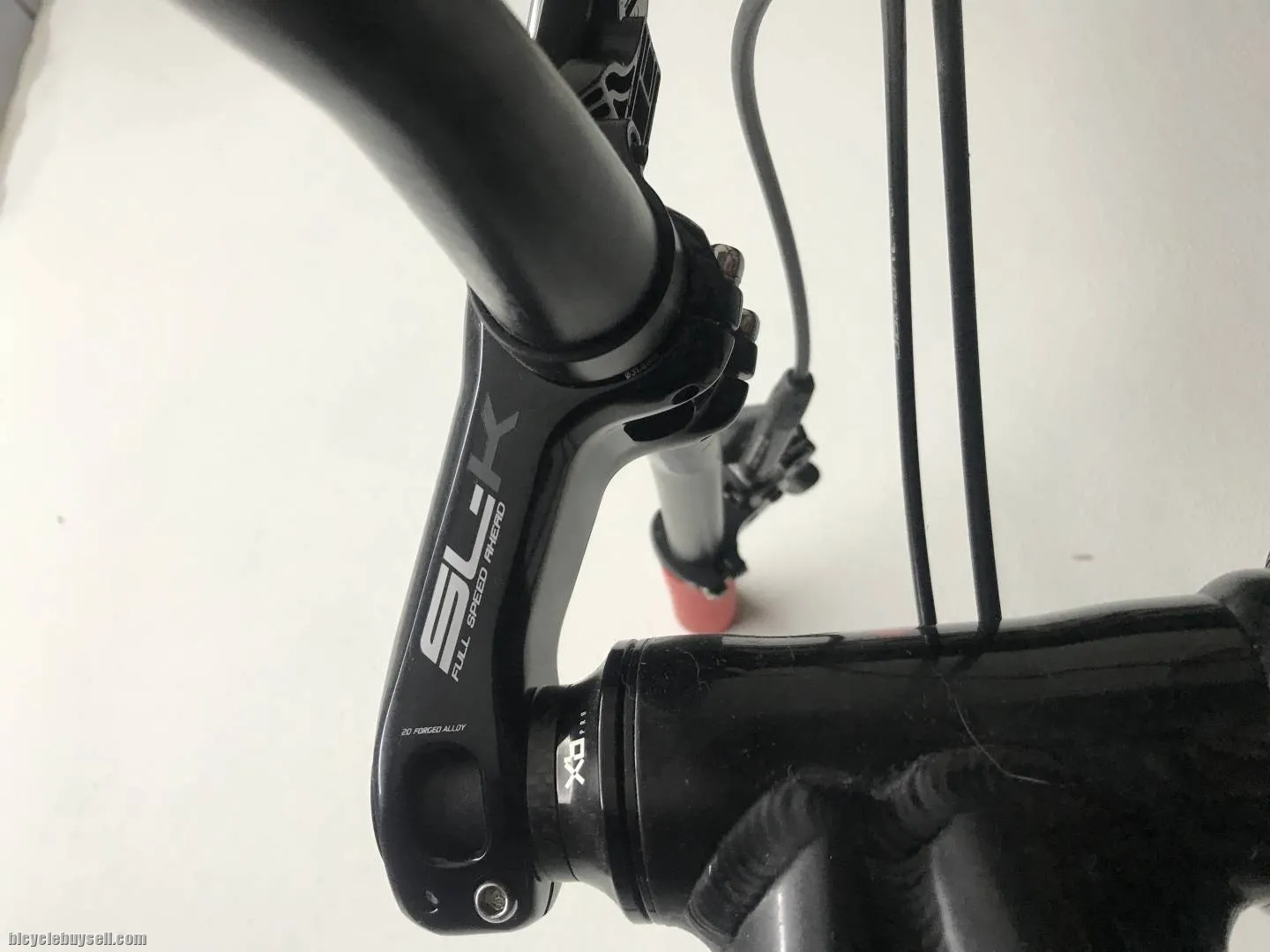 (SOLD) Specialized Rockhopper 29er