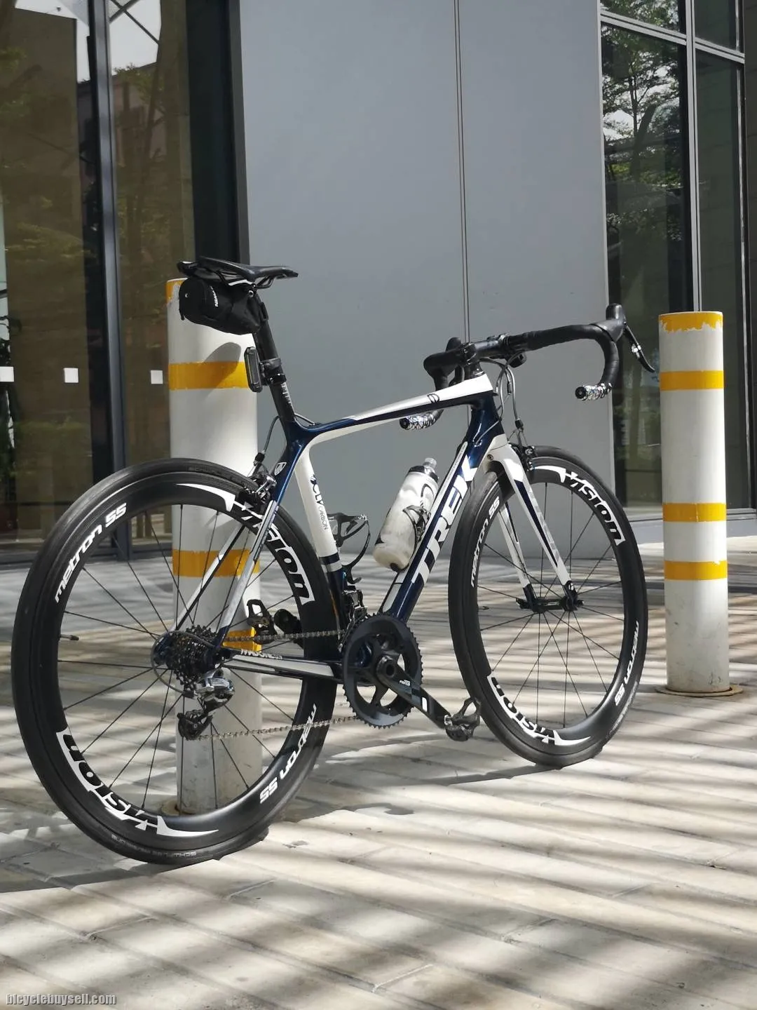TREK Madone 5.9 (Made in USA)