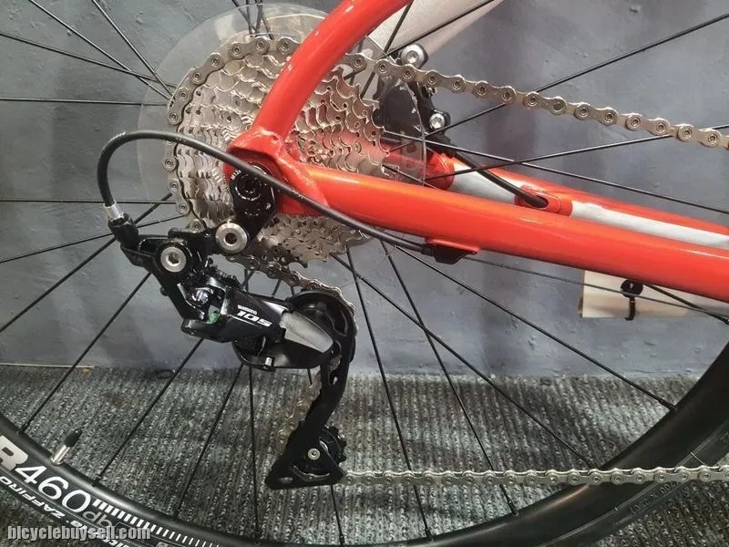 New!!! Cannondale Caad13 Disc 105 (8.6kg)