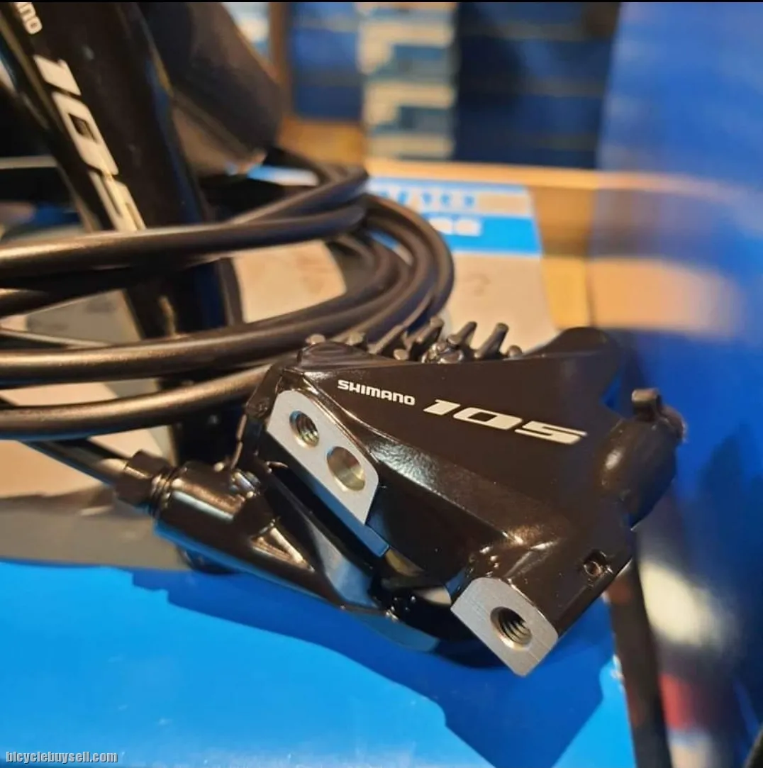 SHIMANO 105 R7020 SHIFTER + HOSE +DISC CALIPER