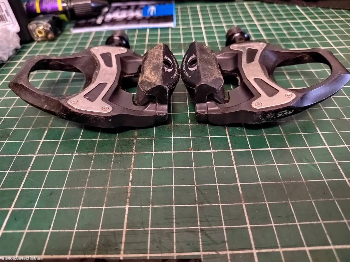 (Sold) 105 5800 Pedal