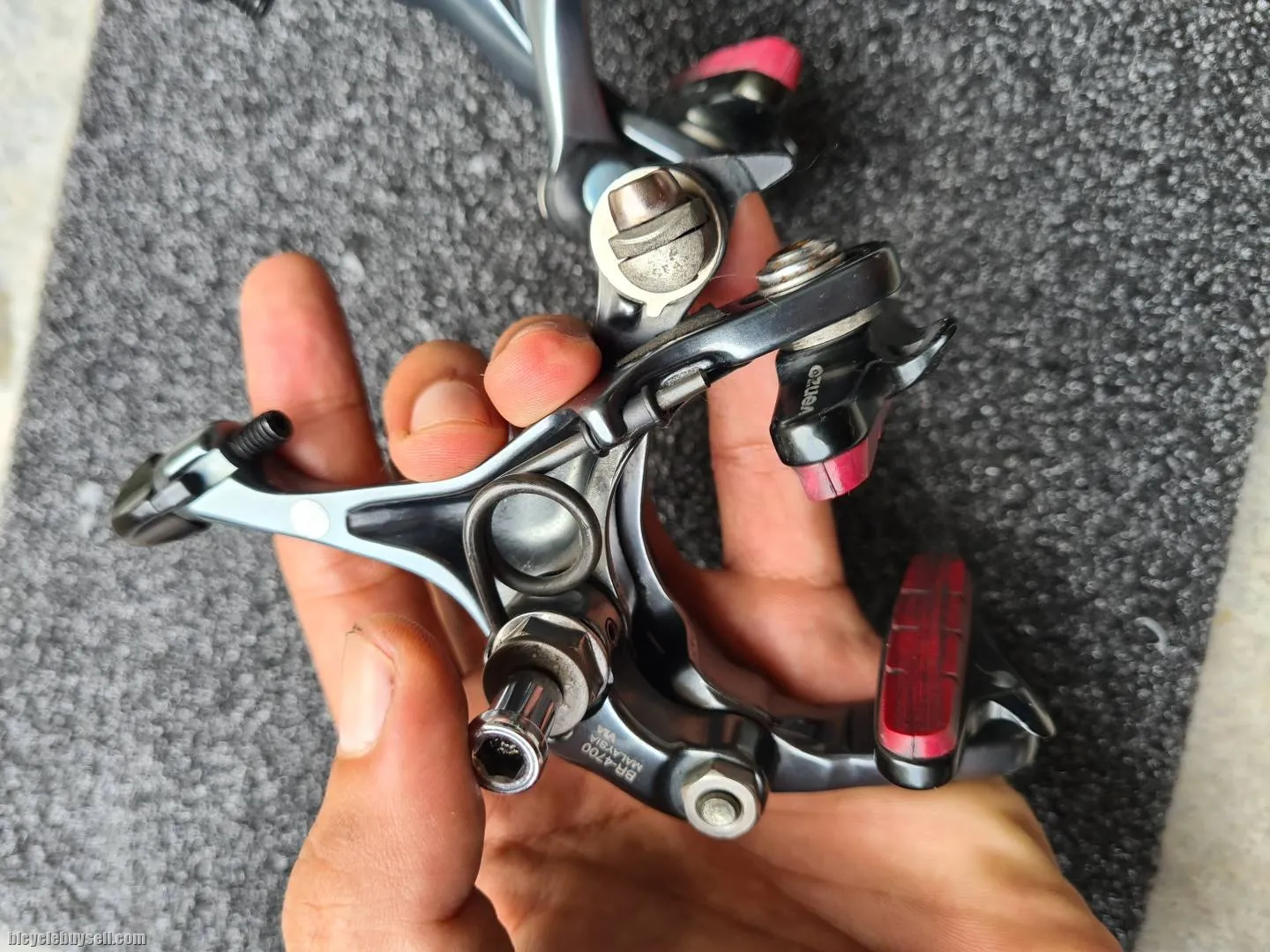 SHIMANO 105 5800 RD &amp; FD  / TIAGRA 4700 Brake Calipers front and rear