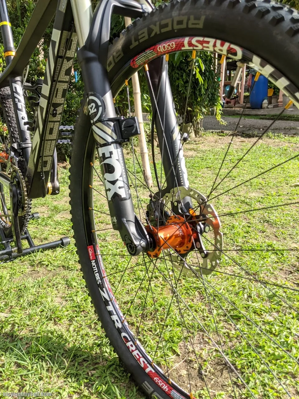 Mtb Wheelset Ztr Crest + Industry Nine Torch Hub + Schwalbe Rocket Ron &amp; Racing Ralph (650b@27.5'')