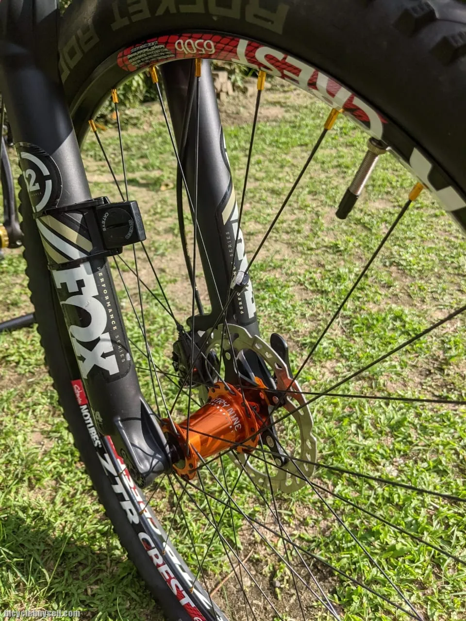 Mtb Wheelset Ztr Crest + Industry Nine Torch Hub + Schwalbe Rocket Ron &amp; Racing Ralph (650b@27.5'')