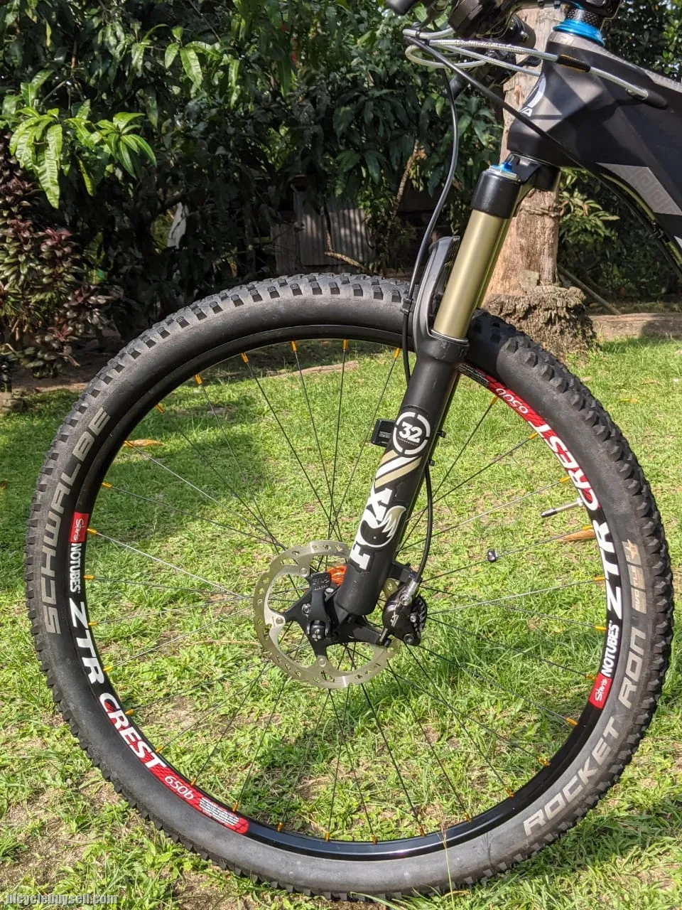 Mtb Wheelset Ztr Crest + Industry Nine Torch Hub + Schwalbe Rocket Ron &amp; Racing Ralph (650b@27.5'')