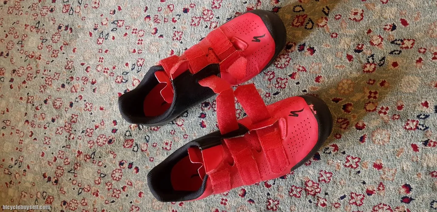 Red Mtb Shoe