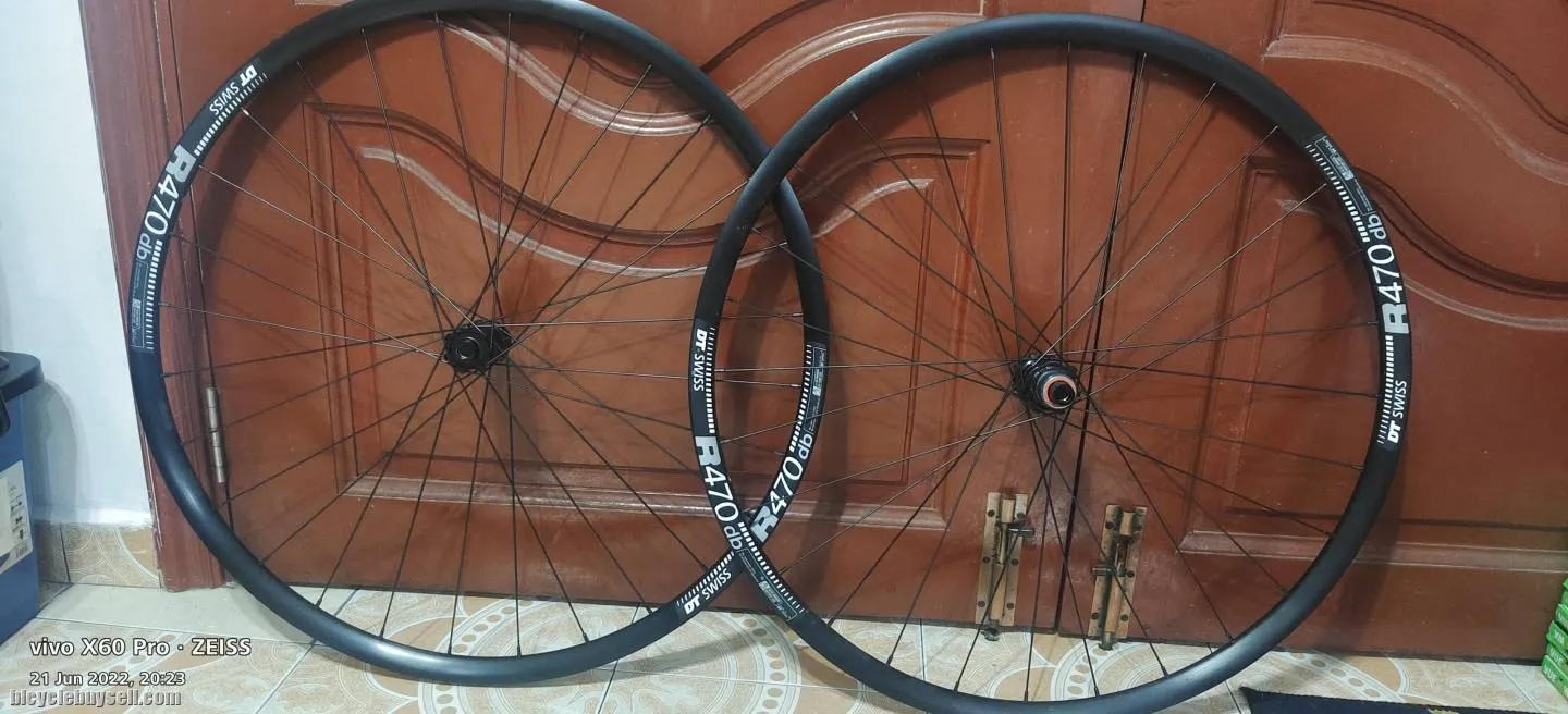 DT Swiss R470 DB Disc Wheelset - Pre Owned