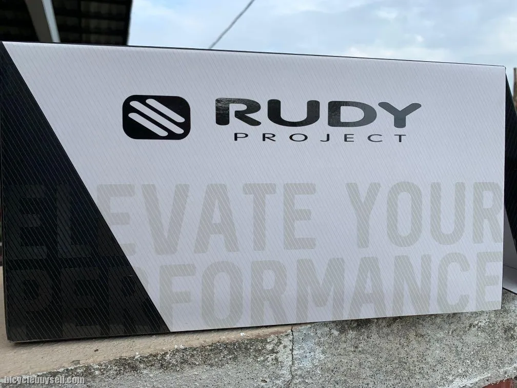 CHEAP BRAND NEW - Rudy Project Rush Bike Helmet Black Titanium (Shiny) -SIZE M