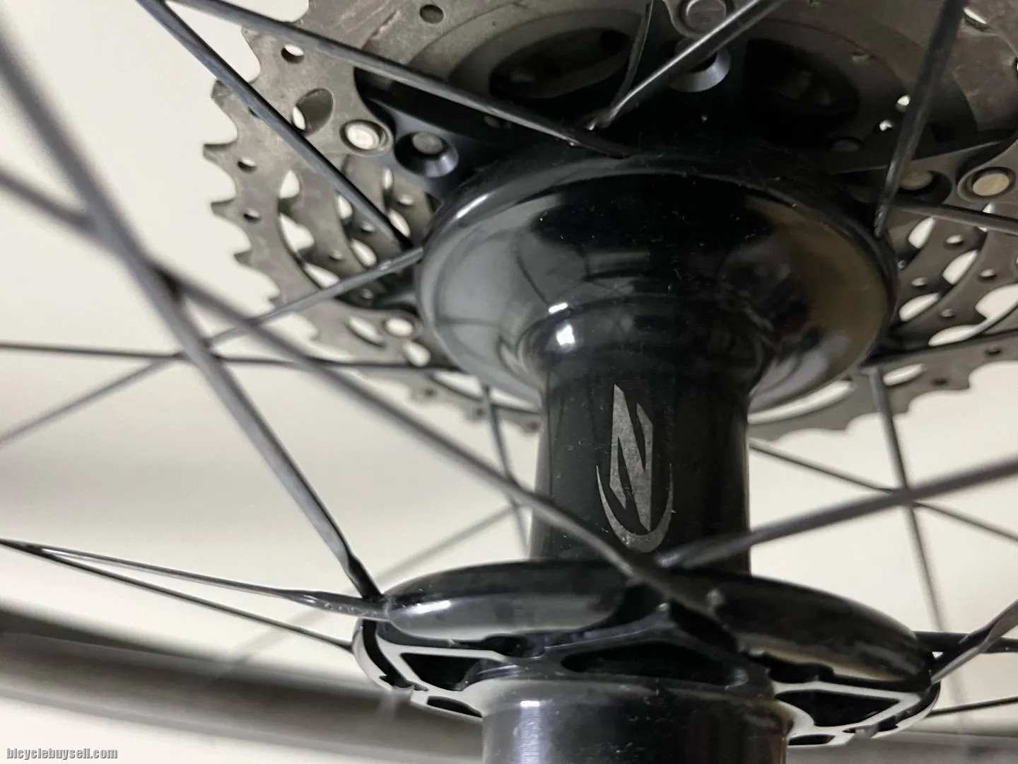 zipp 303