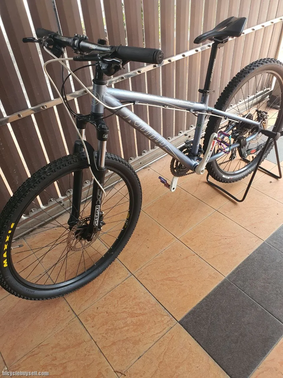 Kona Fire Mountain deluxe 26"