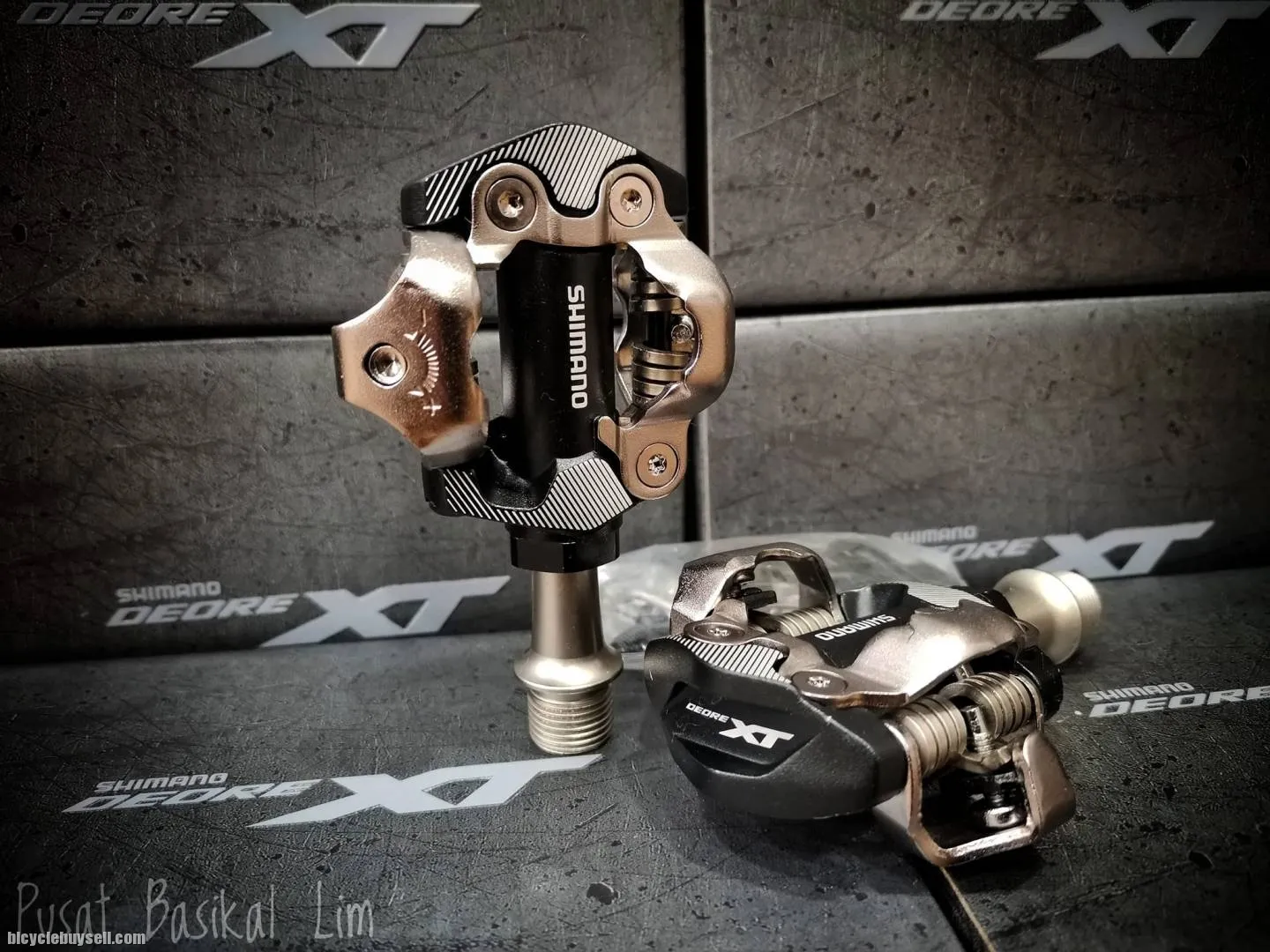 Shimano Deore XT M8100 MTB Pedal