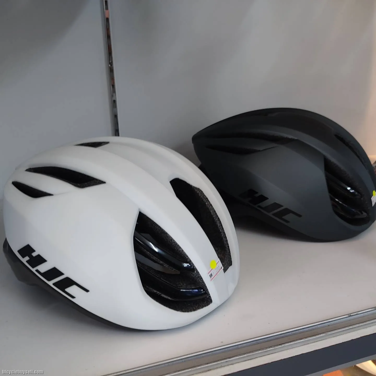 [READY STOCK] HJC ATARA CYCLING HELMET