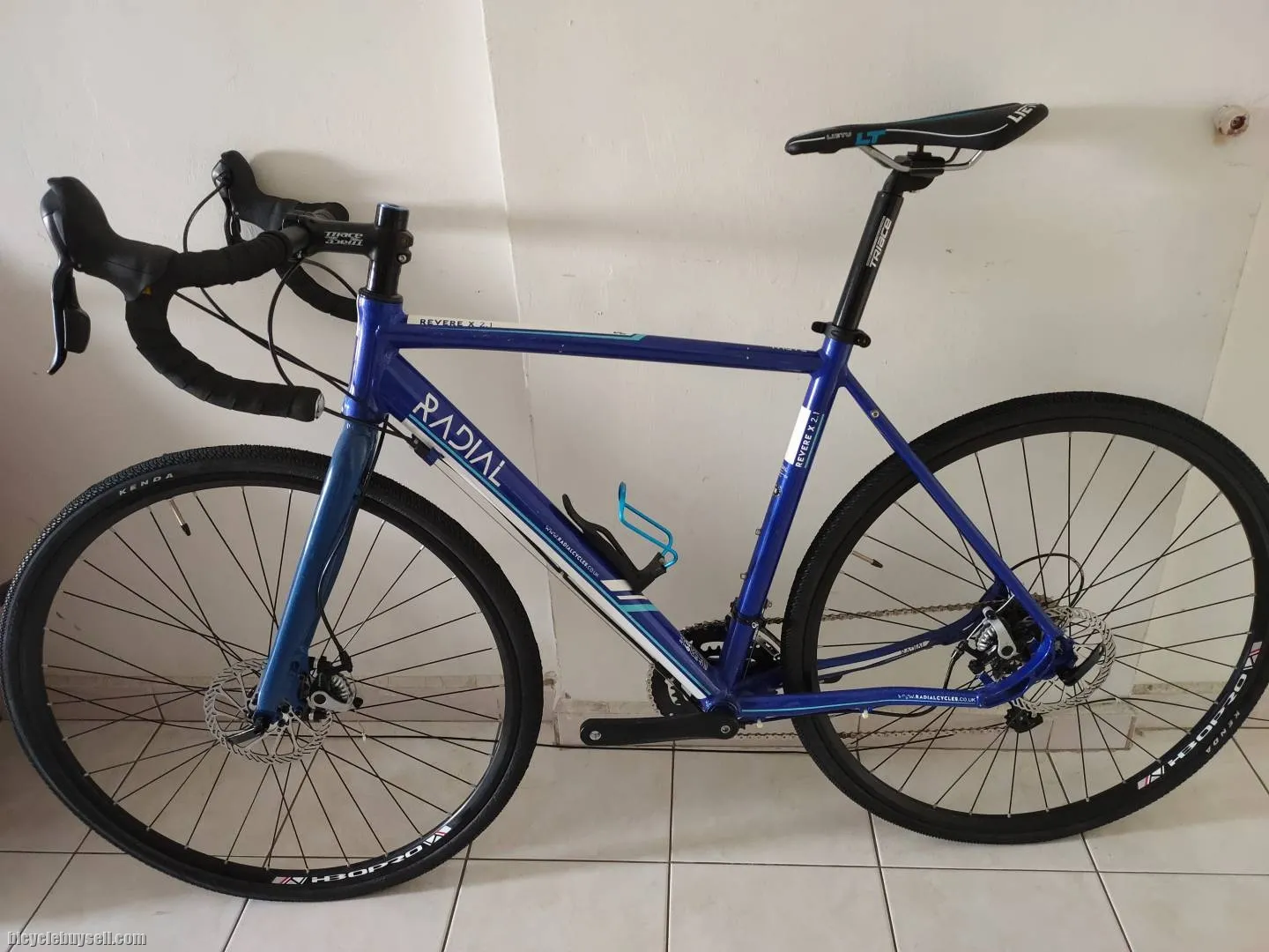 Gravel Radial Revese x2.1 700c bike