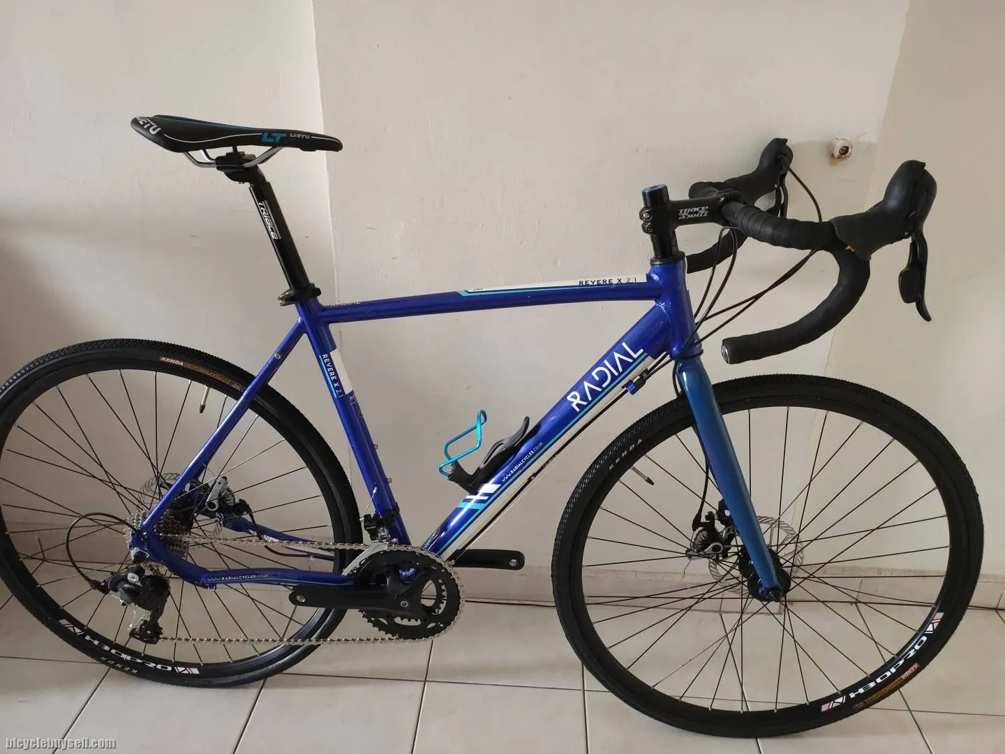 Gravel Radial Revese x2.1 700c bike