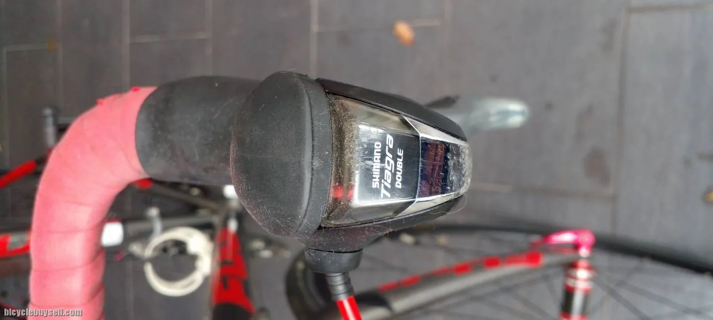 Fuji Roubaix 2.0