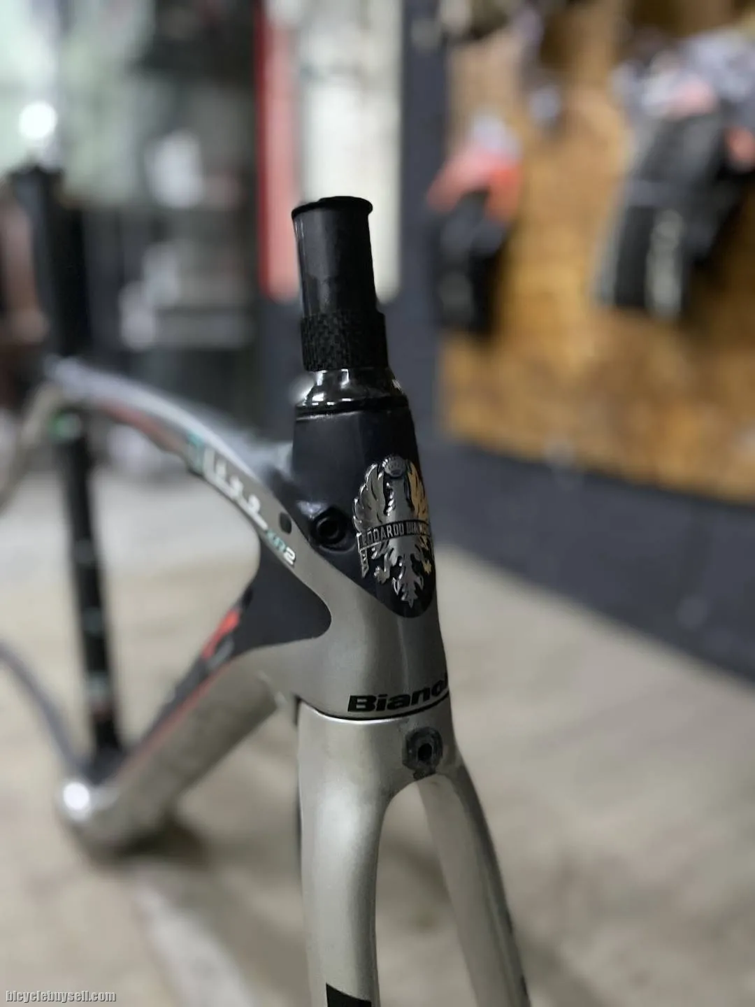 (SOLD) Bianchi Oltre XR2 Campagnolo 80th Anniversary Edition
