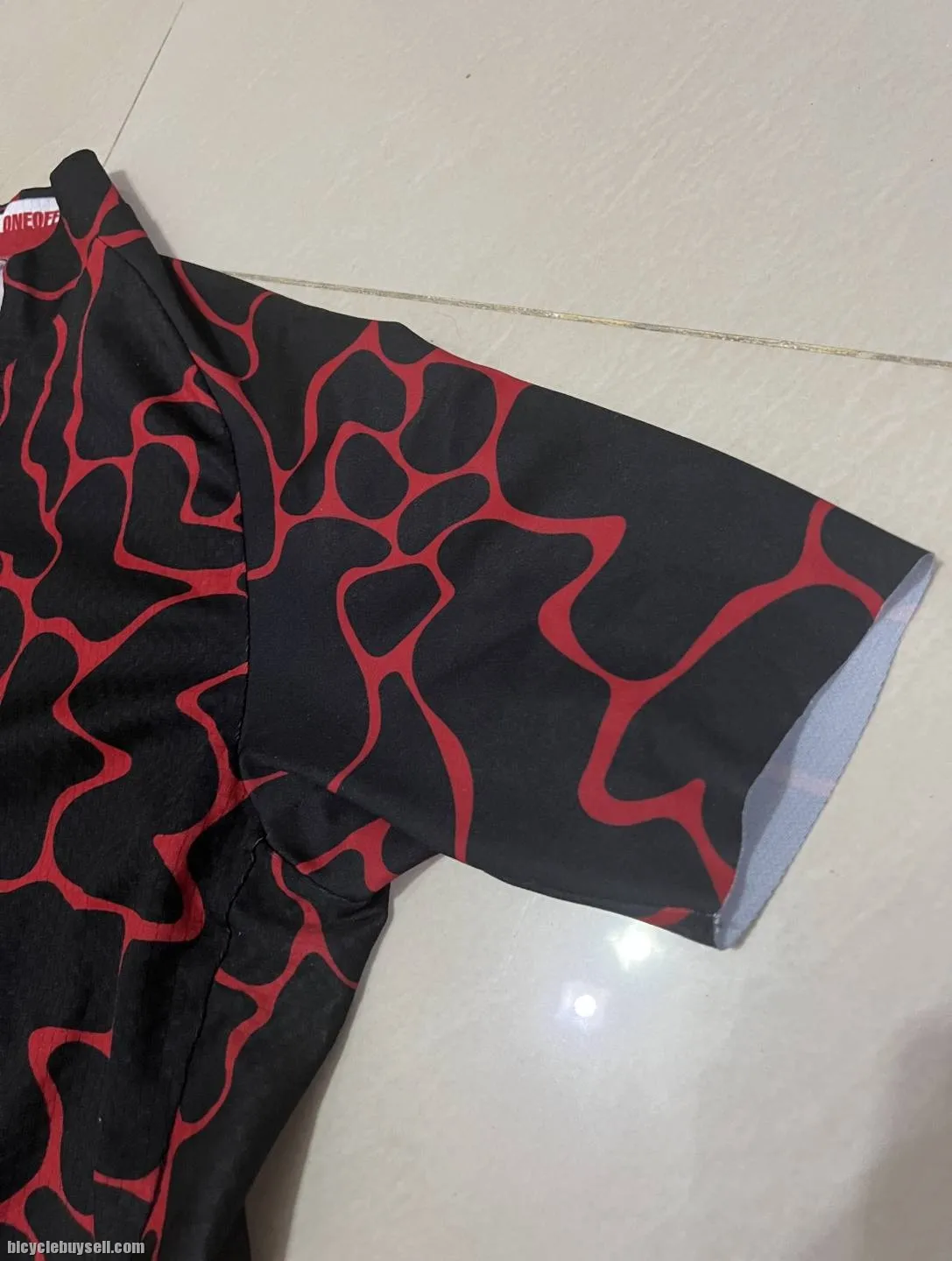 [SOLD!!] USED ASSOS MILLE GT SUMMER C2 VOGANSKI SHORT SLEEVE JERSEY - L