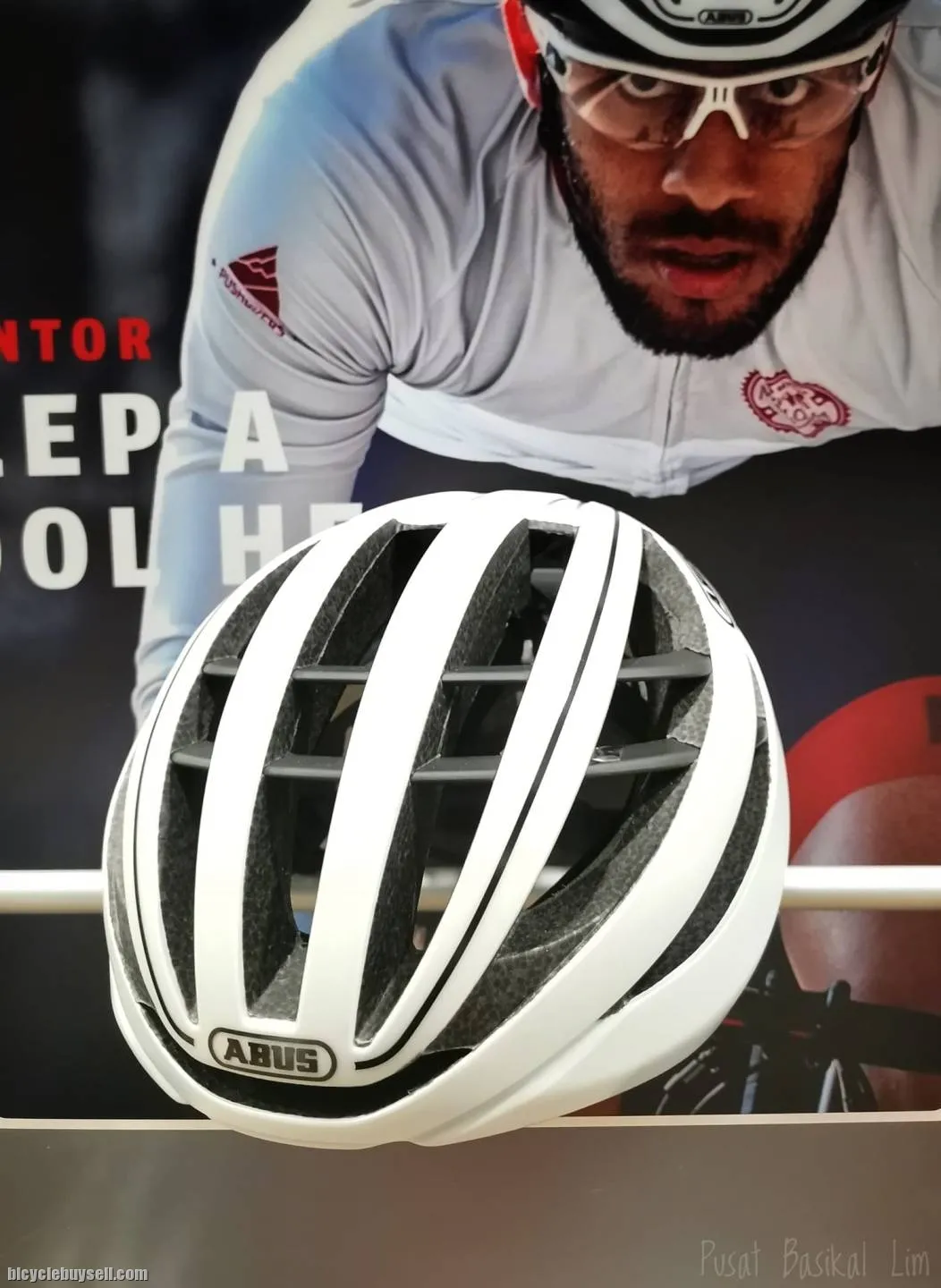 Abus Aventor