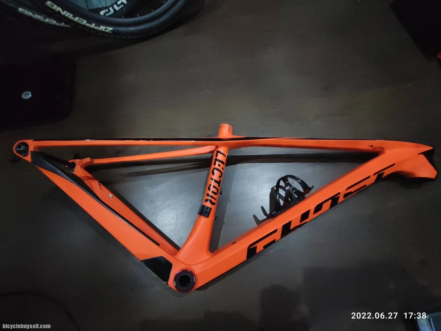 (sold)Ghost lector Carbon frame