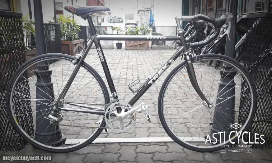 Trek 2300