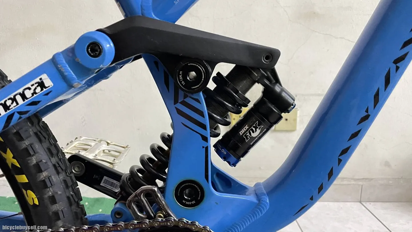 Commencal supreme DH V3