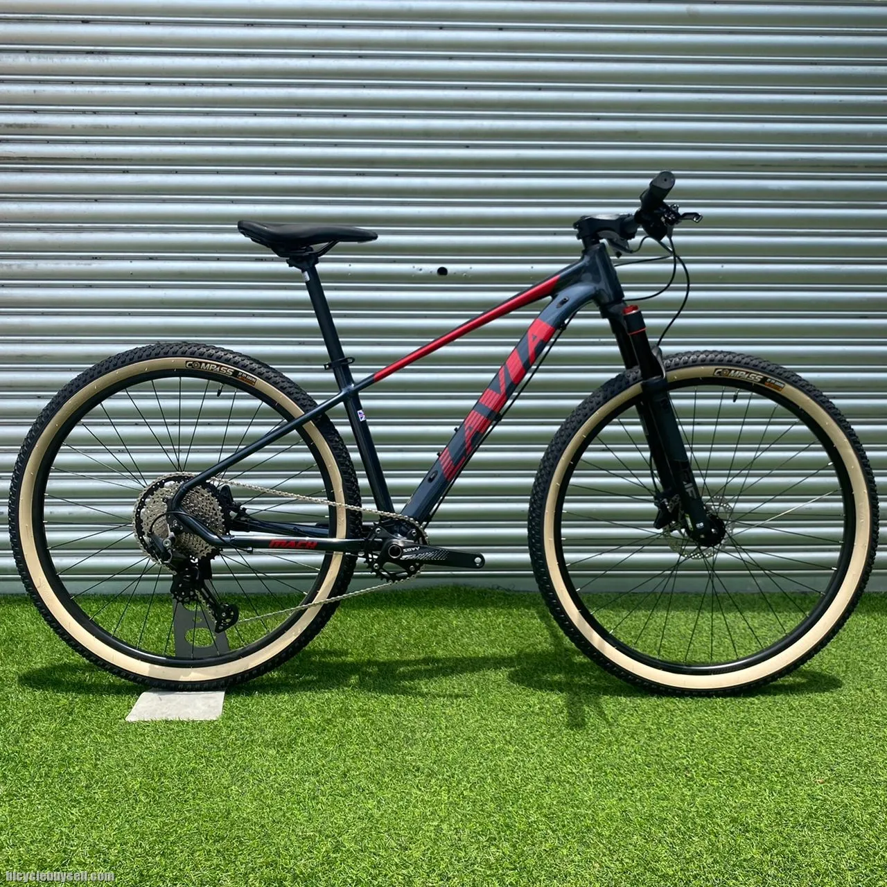 LAVIA MACH 1x12 SPEED DEORE 29 MTB