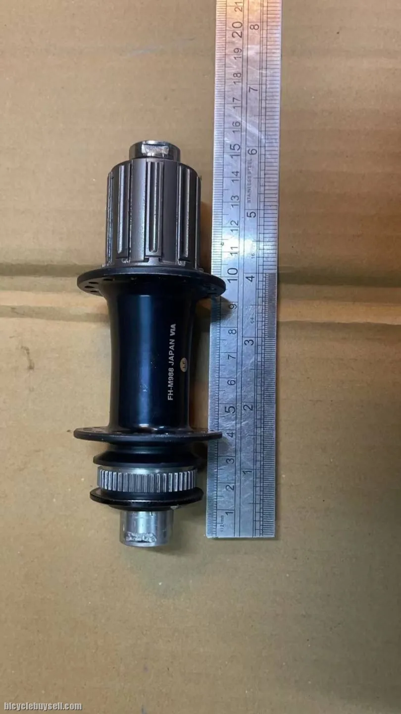Shimano XTR Hub M988 (Thru Axle Hub )(2nd Hand)(11Spd)
