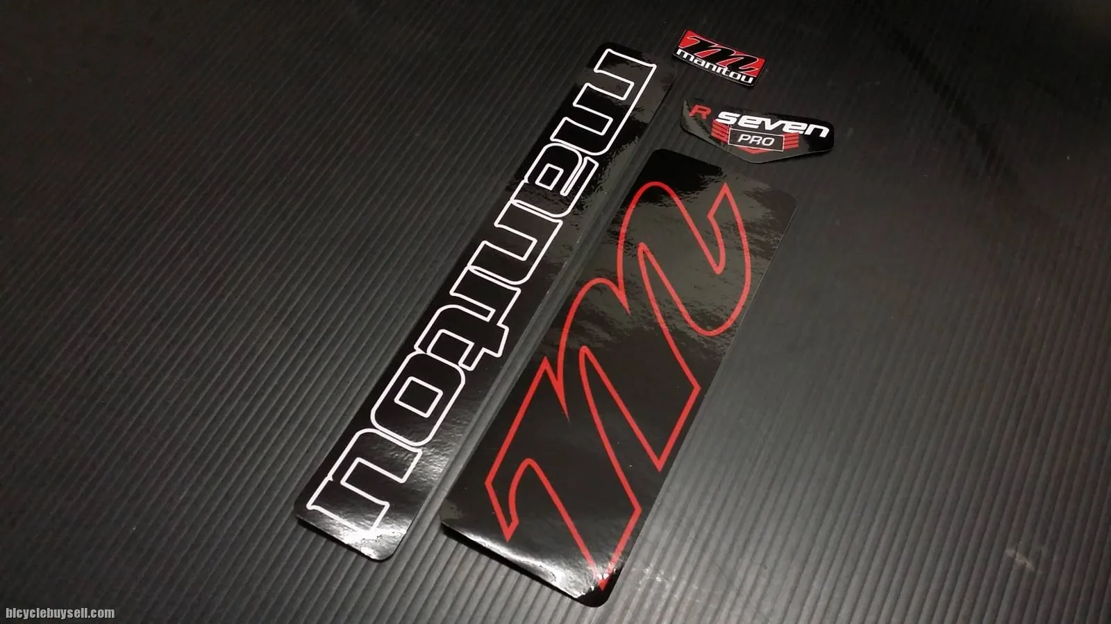manitou fork decal