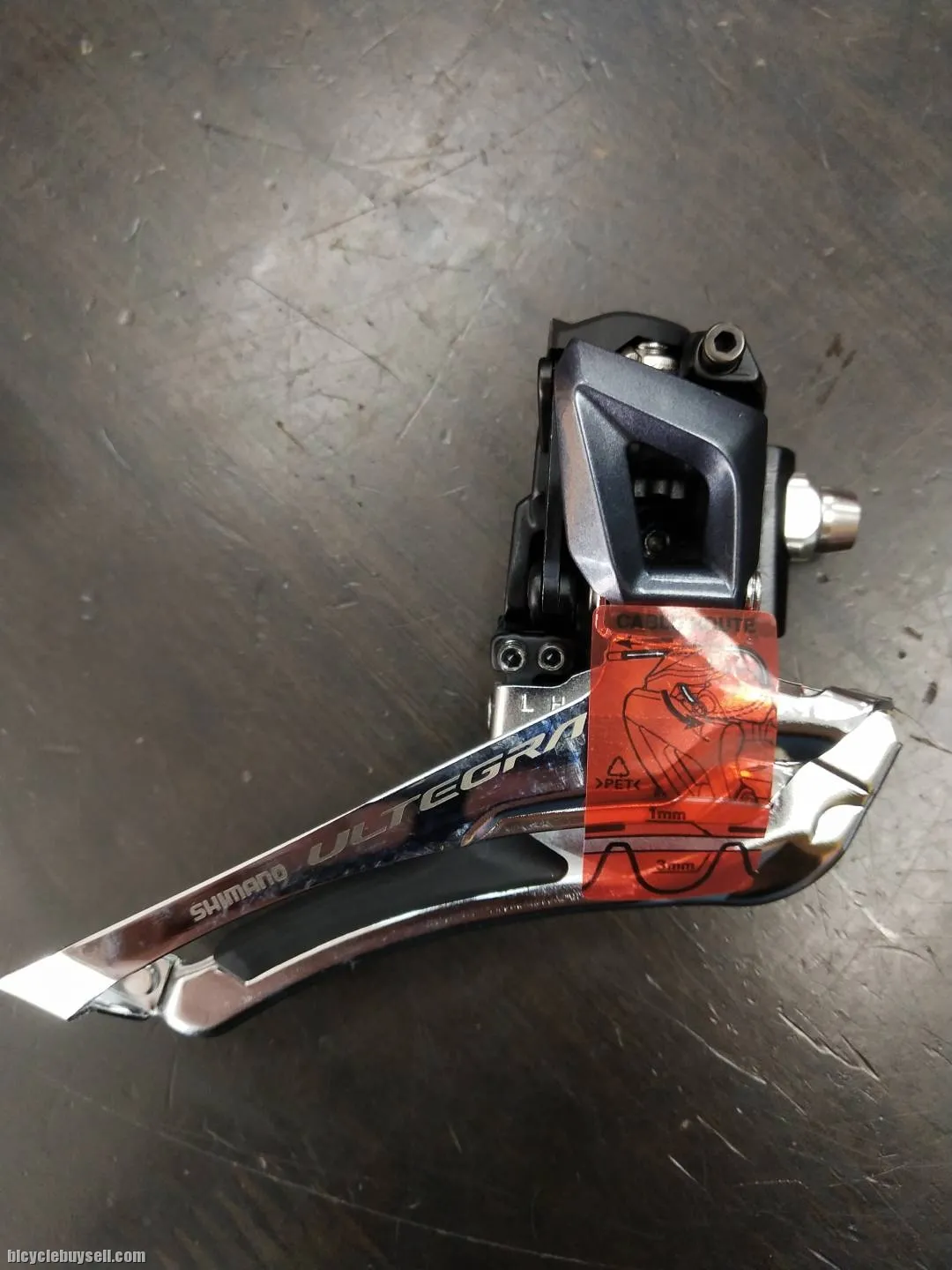 Shimano R8000 front derailler with box