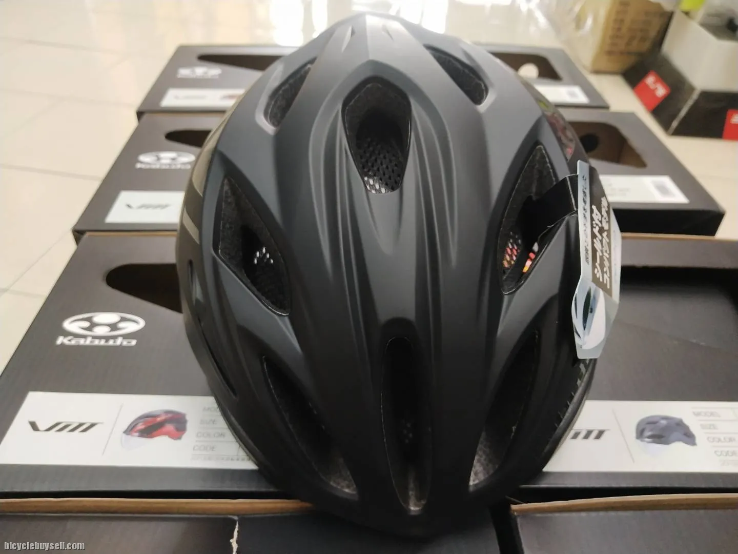KABUTO VITT HELMET