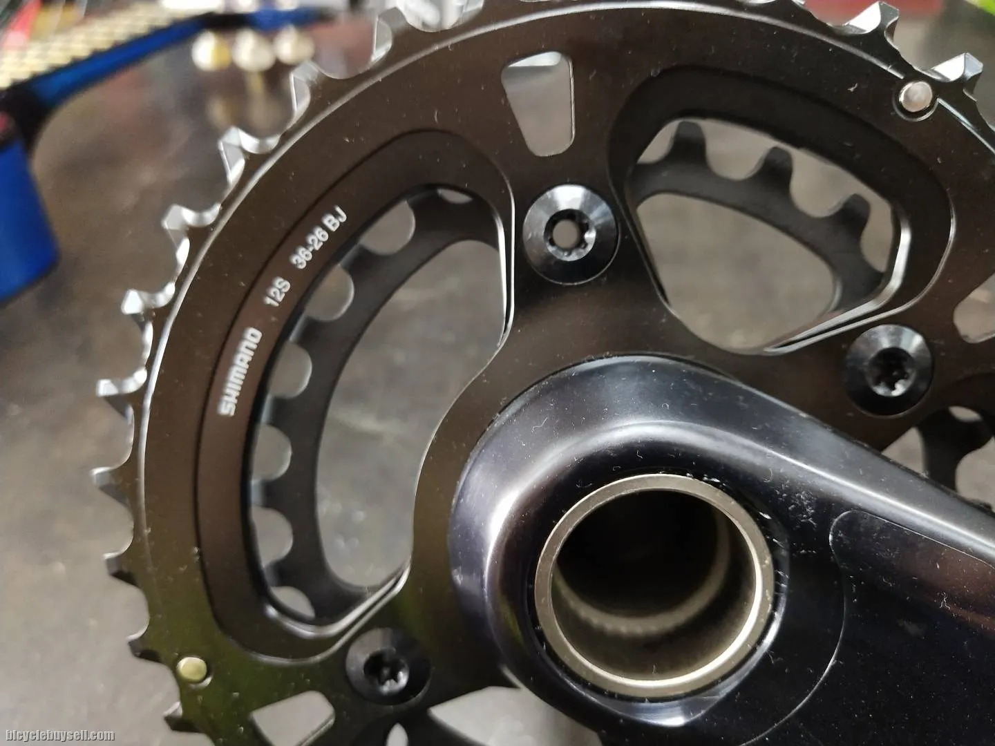 SHIMANO DEORE XT CRANKSET 2X12