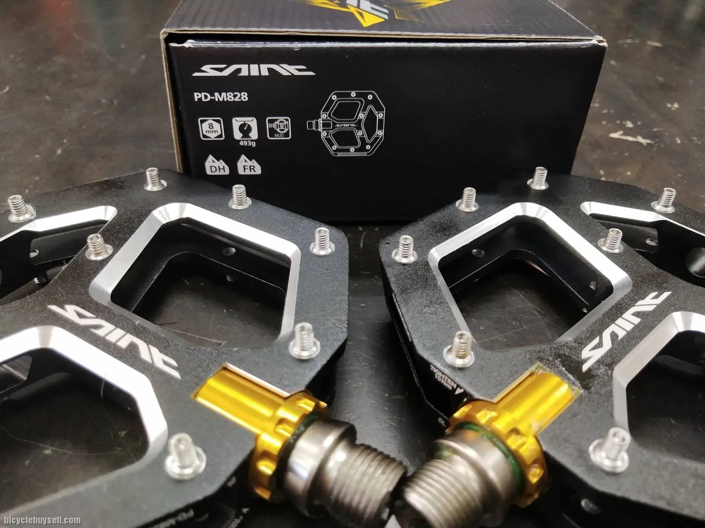 Shimano saint M828 pedals