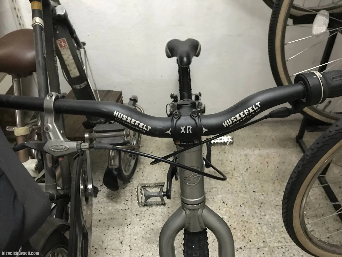 Giant trial comp BMX
