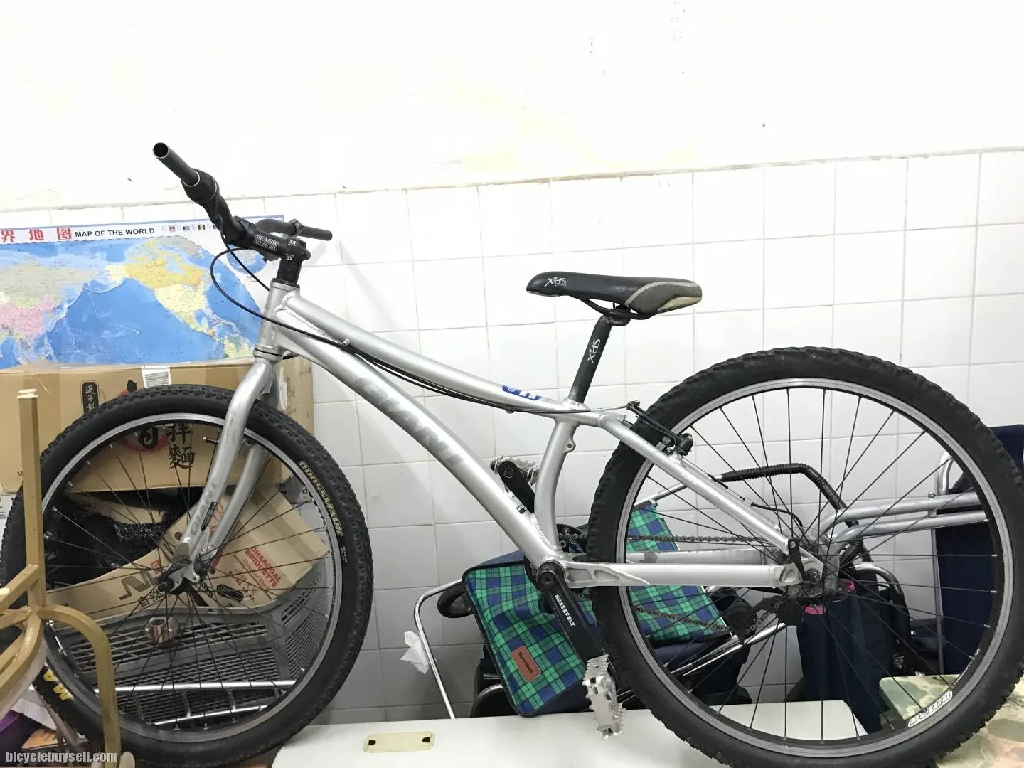 Giant trial comp BMX